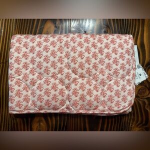 NWT Kate Quinn Quilt